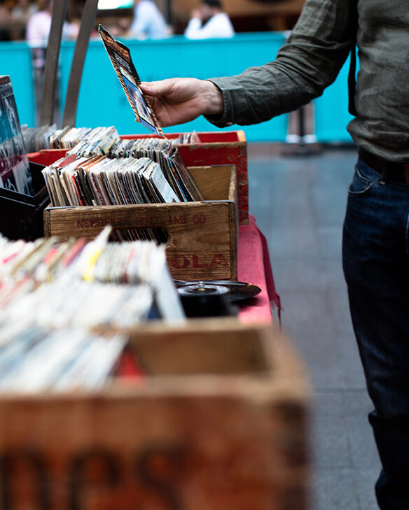 Why utilising ‘micro-moments’ will help place marketers to get noticed in a nano-second 1