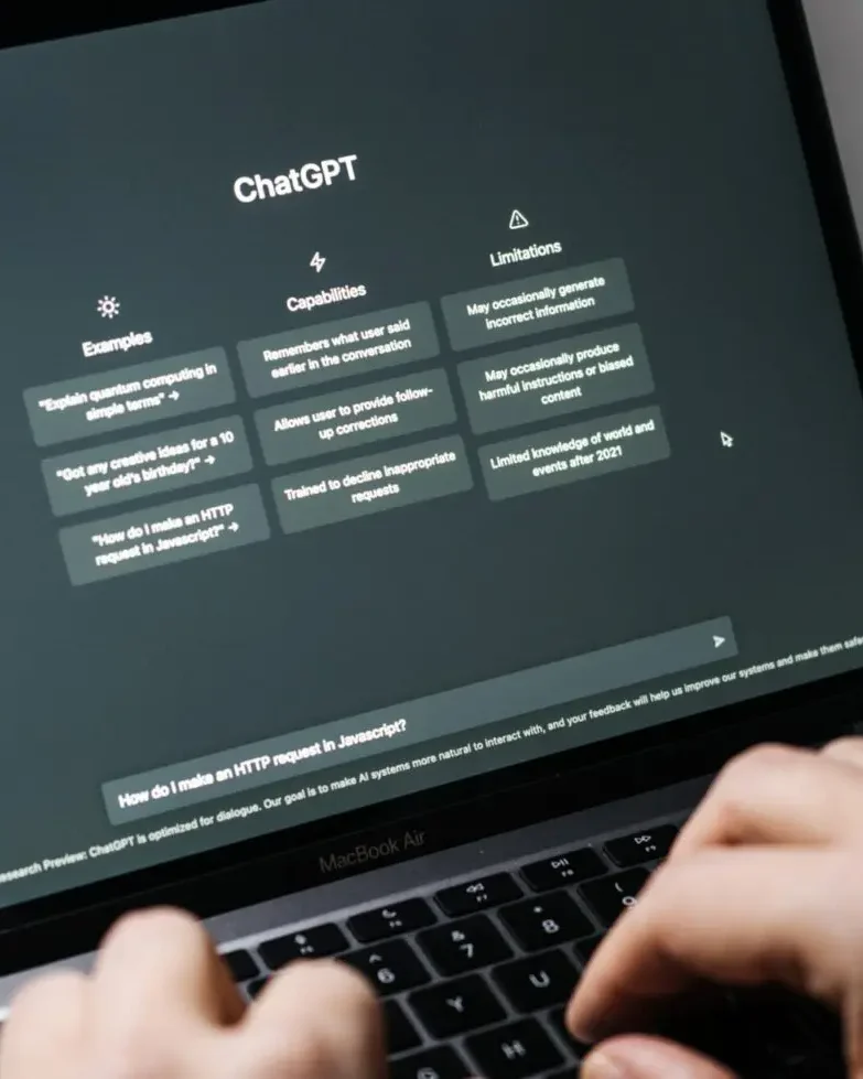 Discover The Pros & Cons of AI in Marketing 1